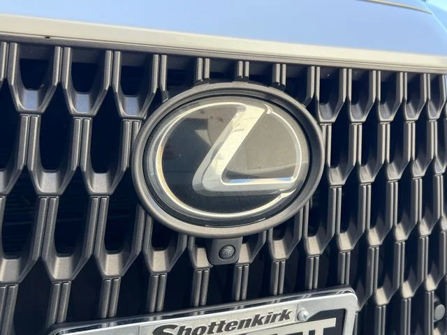 Used 2025 Eminent White Pearl Lexus 450h+ Luxury image 20