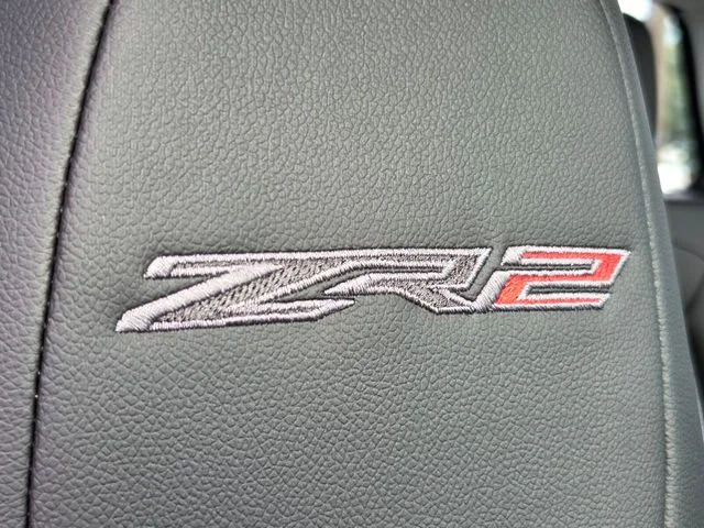 Used 2022 Black Chevrolet ZR2 image 16