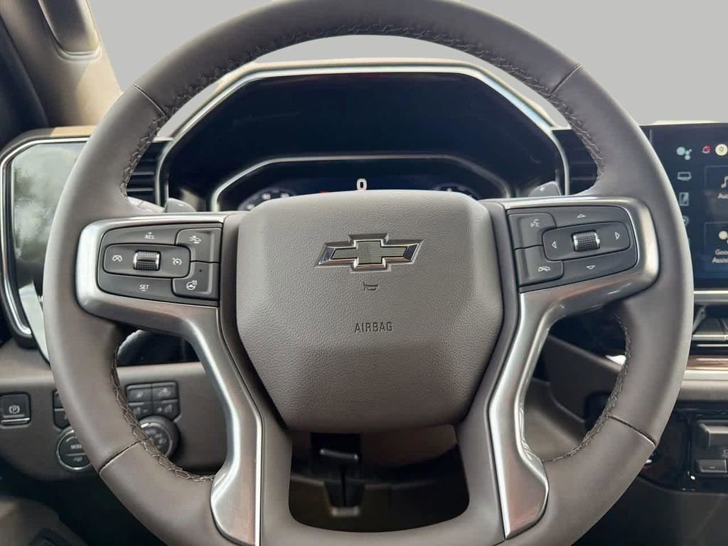 New 2026 Summit White Chevrolet RST image 29