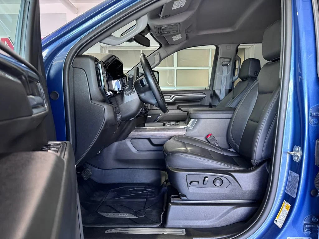 Certified Used 2024 Lakeshore Blue Metallic Chevrolet LTZ image 11