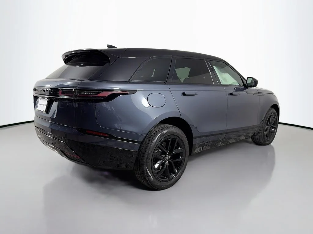 New 2026 Varesine Blue Land Rover Dynamic SE image 5