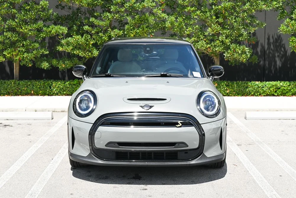 Used 2023 MINI Hardtop 2 Door SE with VIN WMW13DJ06P2T48348 for sale in Miami, FL