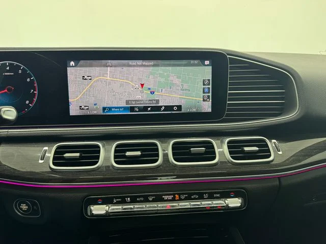 Used 2020 Black Mercedes-Benz GLE 350 image 4