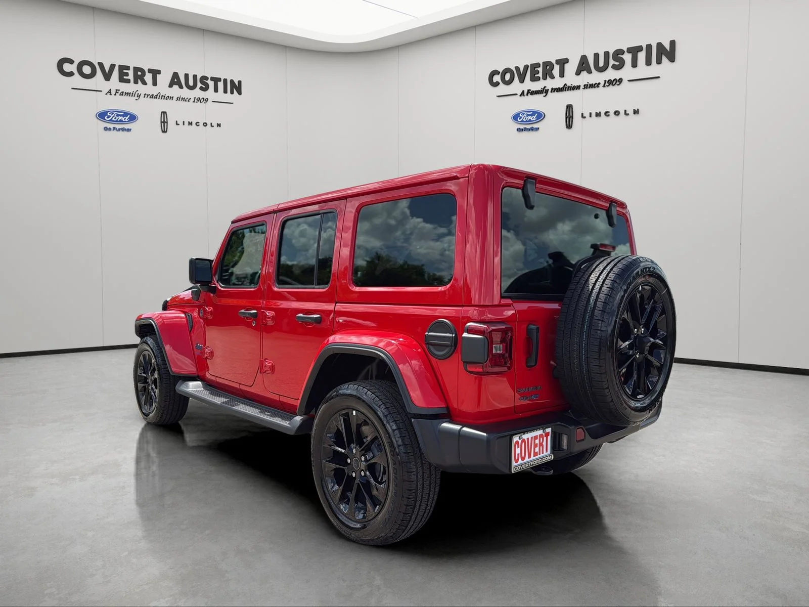 Used 2025 Red Jeep Sahara 4xe image 3