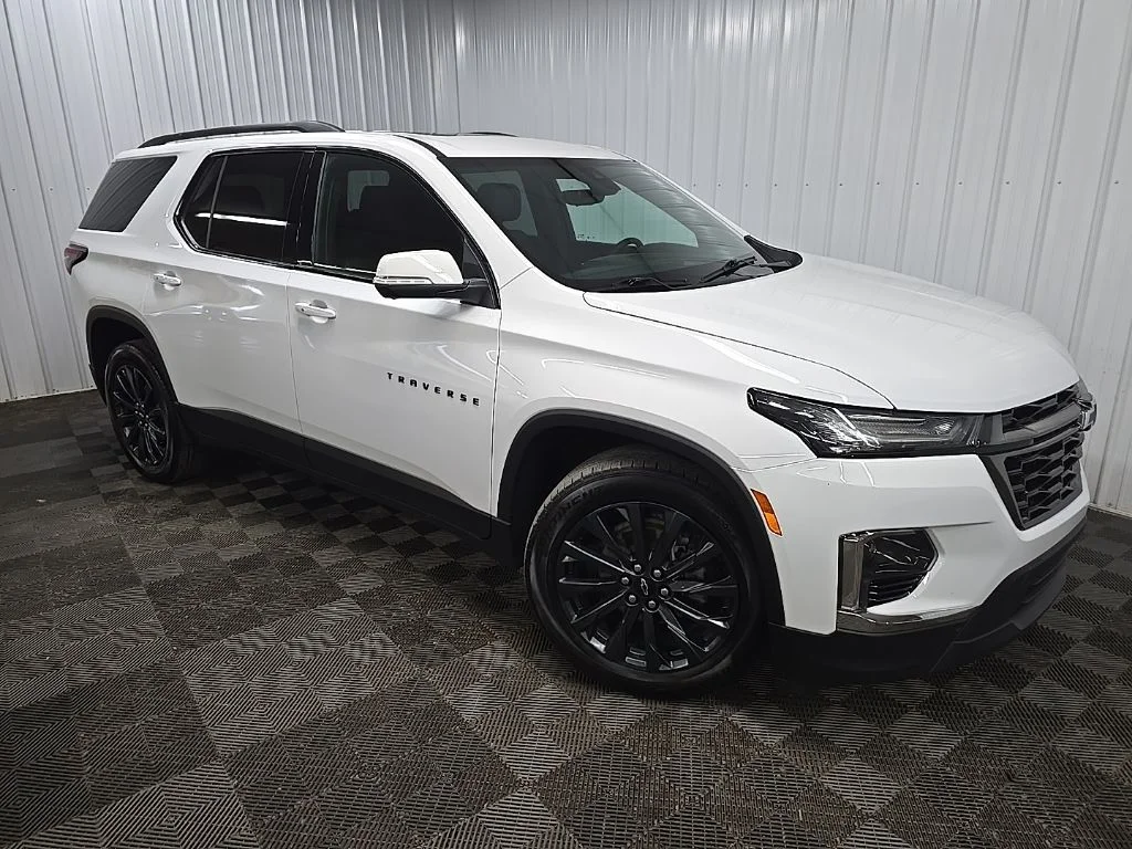 Used 2023 White Chevrolet RS image 7