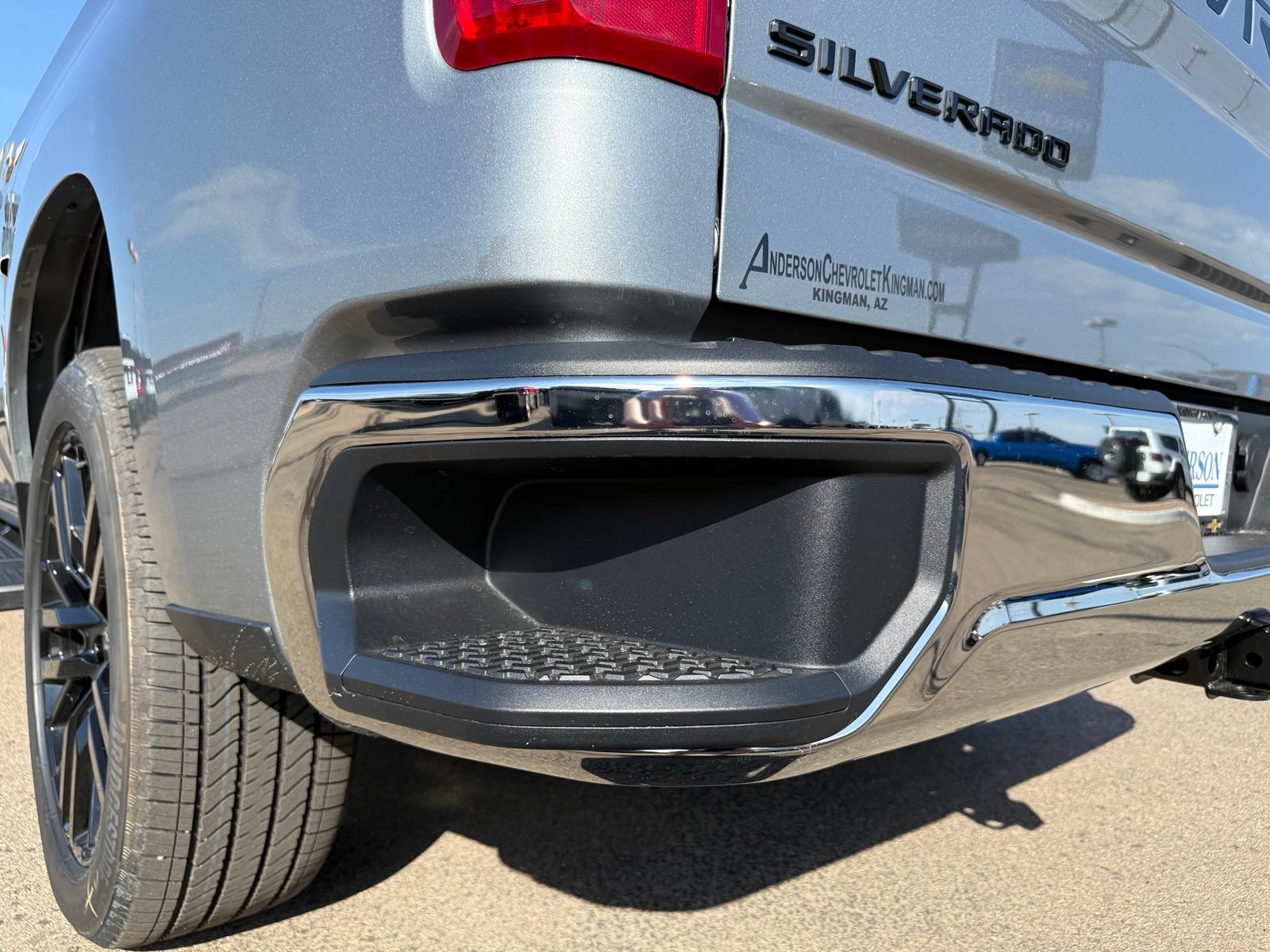 2026 Chevrolet Silverado 1500 LT - Photo 9