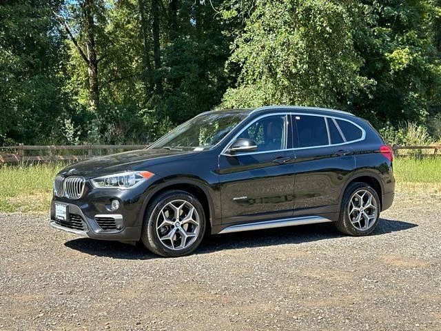2017 BMW X1 28i - Photo 5