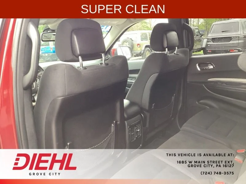 Used 2015 Red Dodge SXT image 9