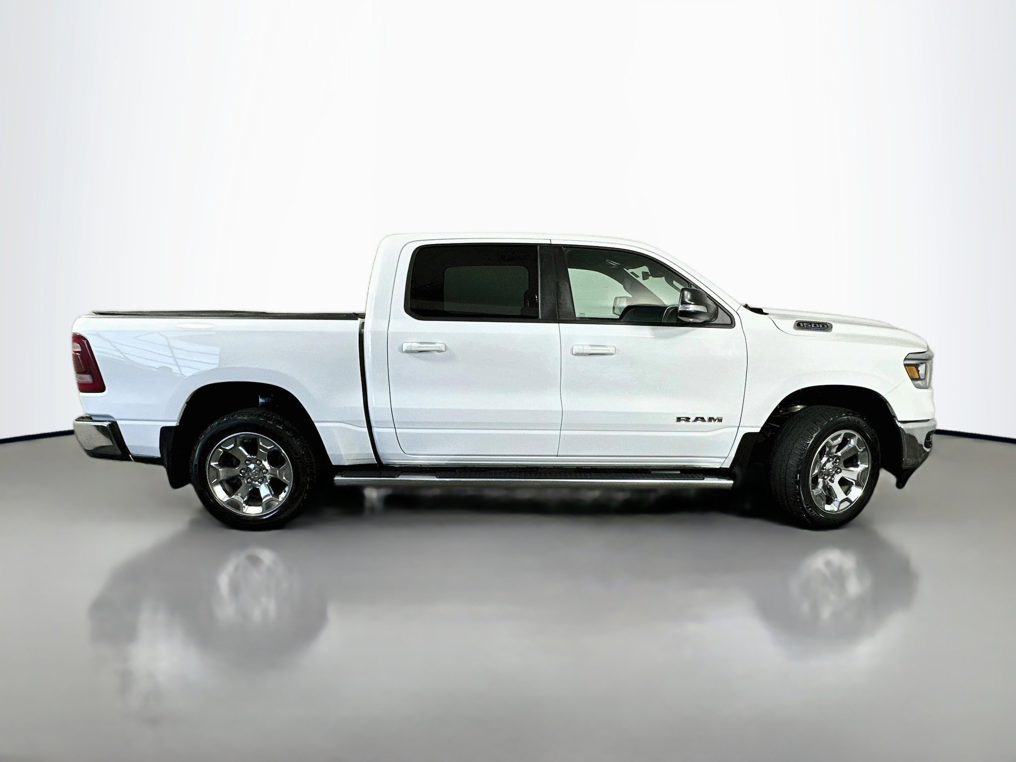 Used 2022 Bright White Clearcoat Ram Big Horn image 8