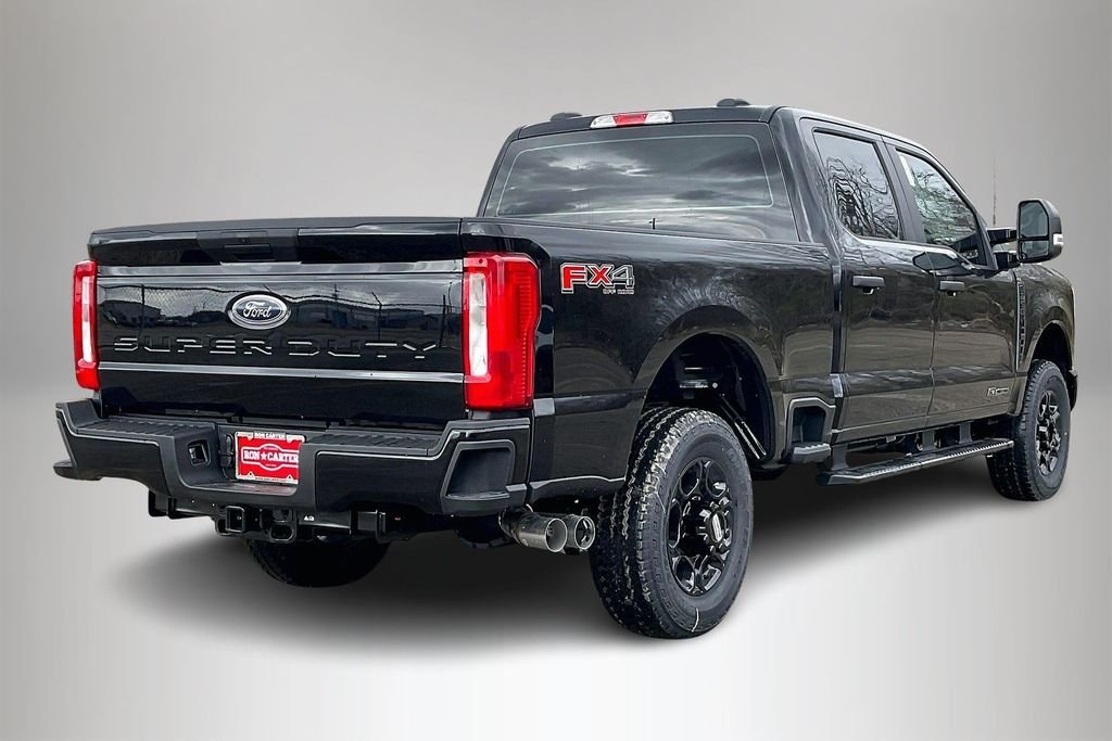 New 2026 Ford Super Duty F-250 XL 4D Crew Cab