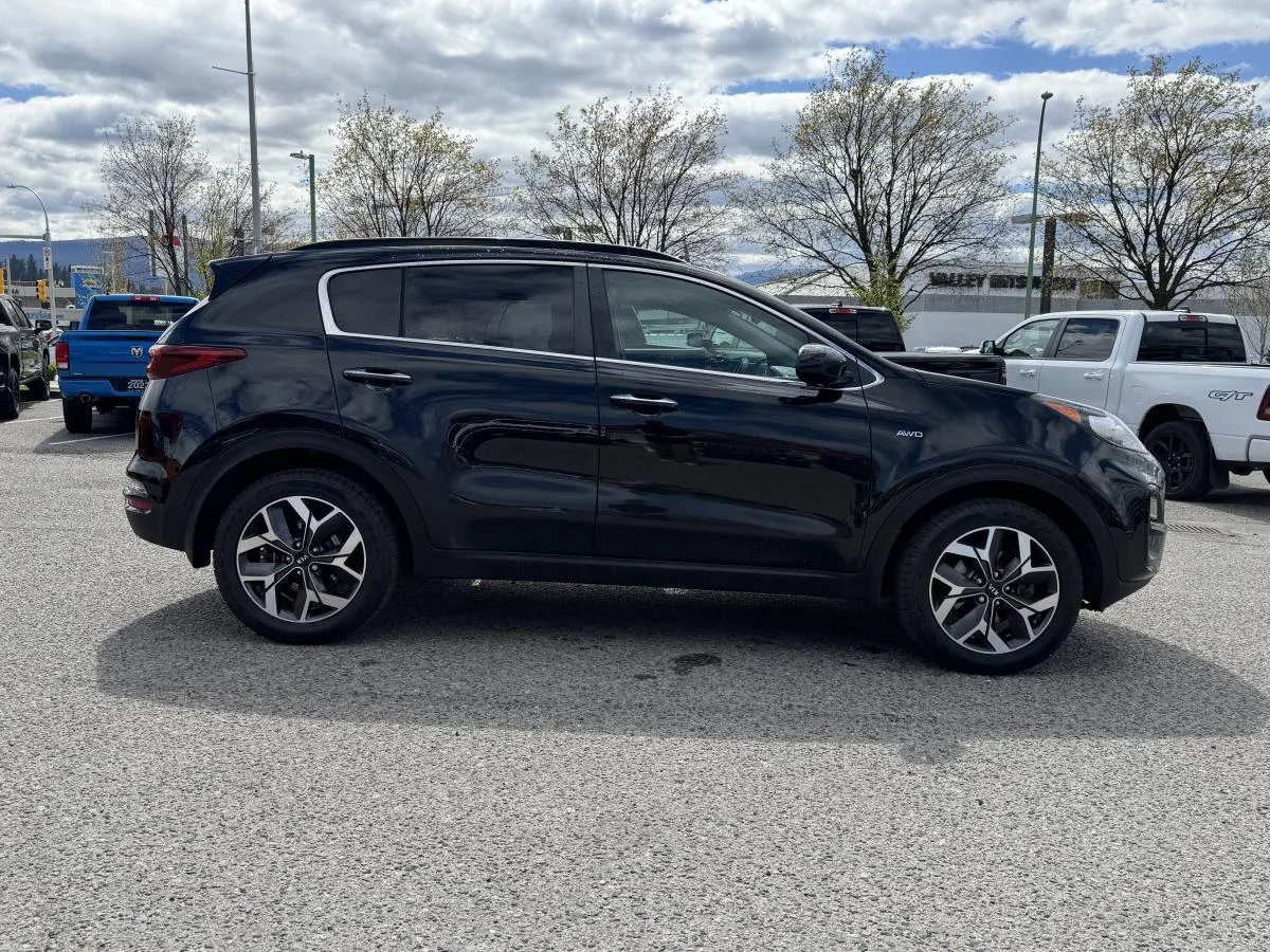 Used 2020 Black Kia Ex S image 5