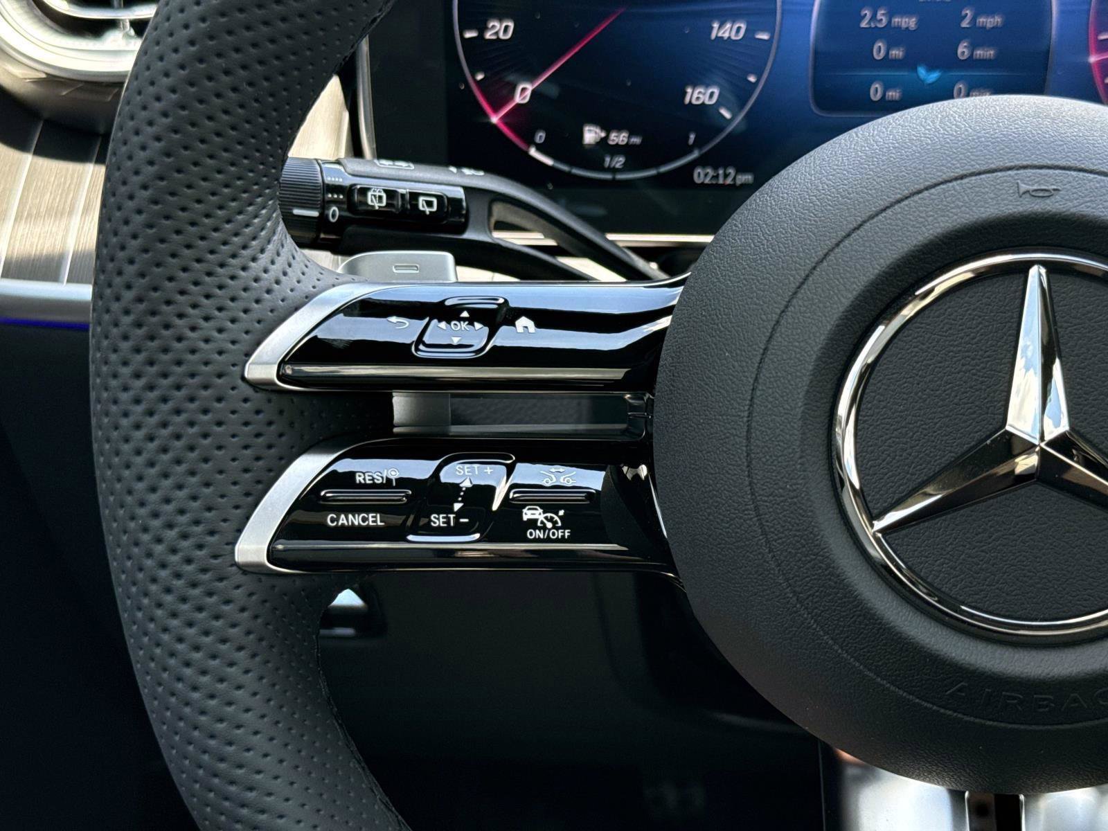 New 2027 Black Mercedes-Benz 300 SUV image 30