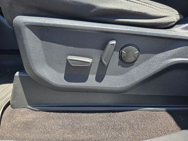 Used 2022 White Ford XLT image 12
