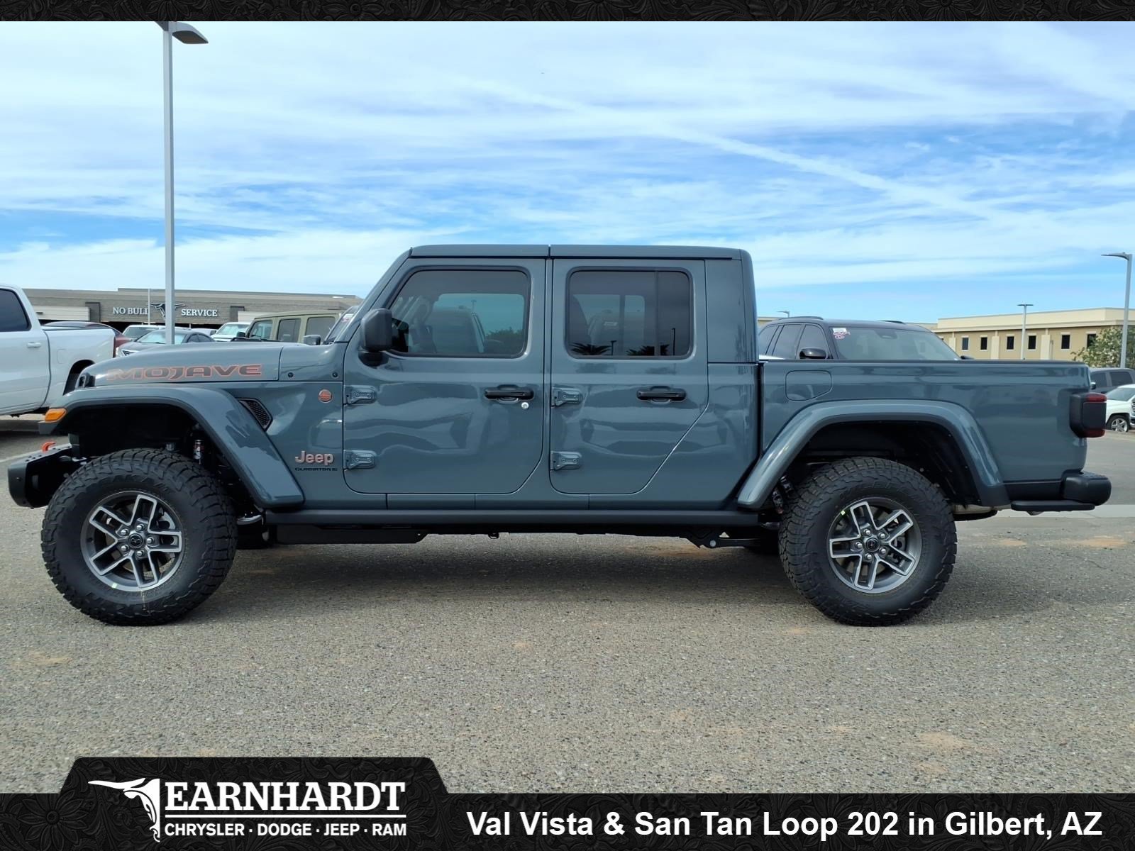 New 2026 Anvil Clear-Coat Exterior Paint Jeep Mojave X image 2