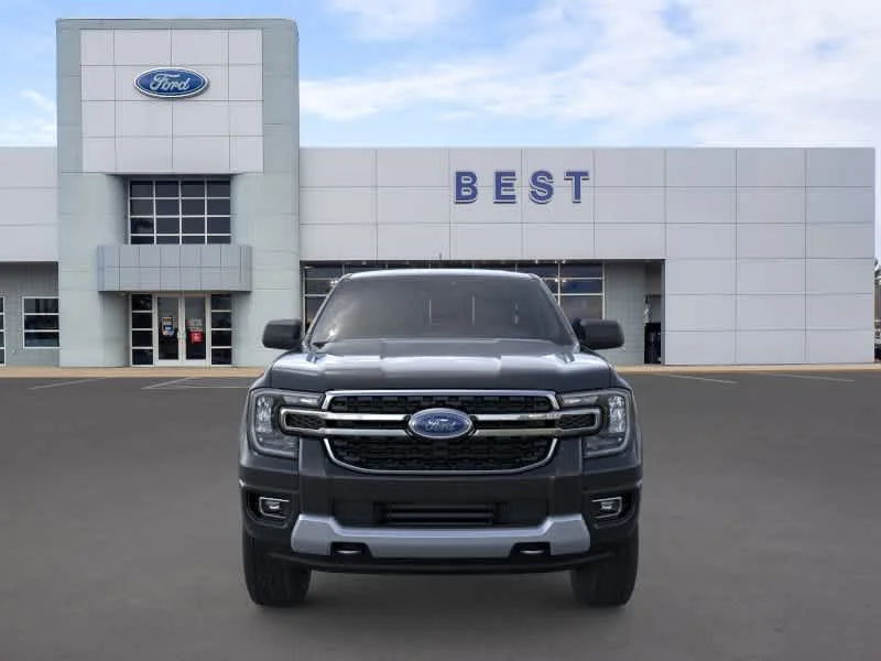 New 2025 Shadow Black Ford XLT image 9