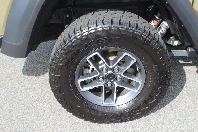Used 2026 Green Jeep Mojave image 33