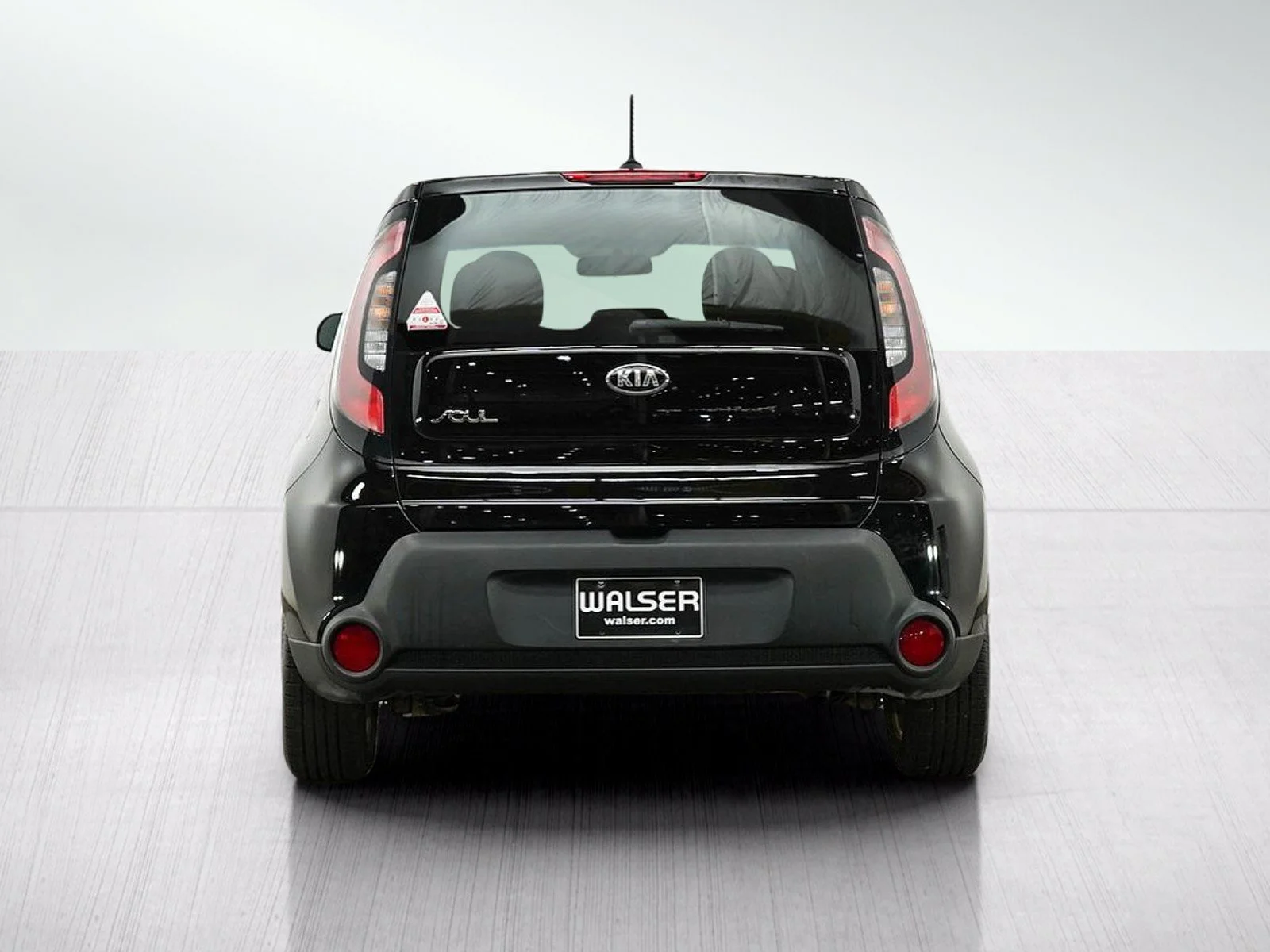 Used 2015 Shadow Black Kia  image 4