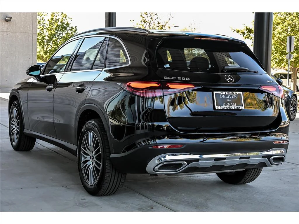 Certified Used 2026 Black Mercedes-Benz GLC 300 4MATIC® image 6