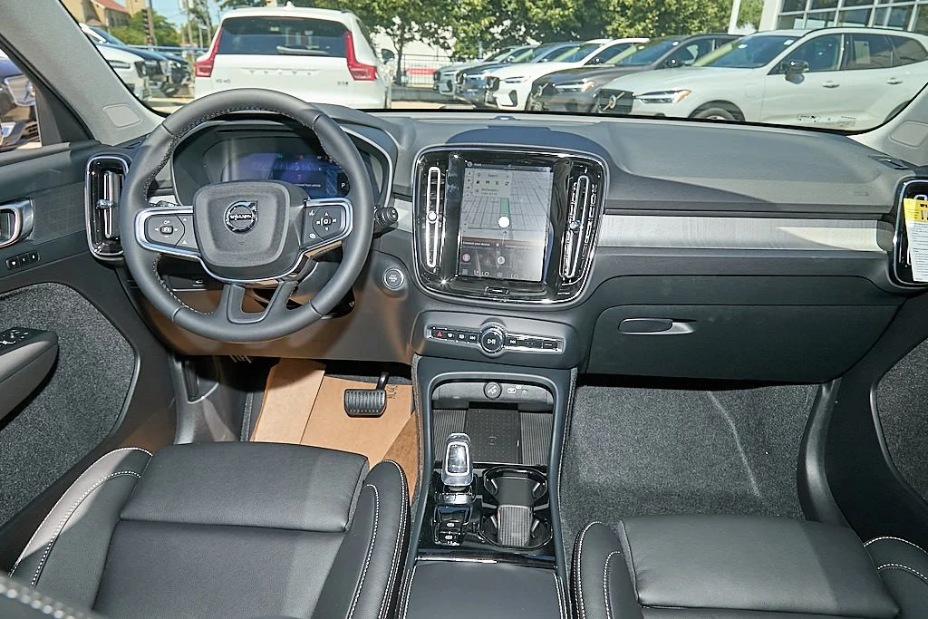 New 2026 Cloud Blue Volvo Plus image 23