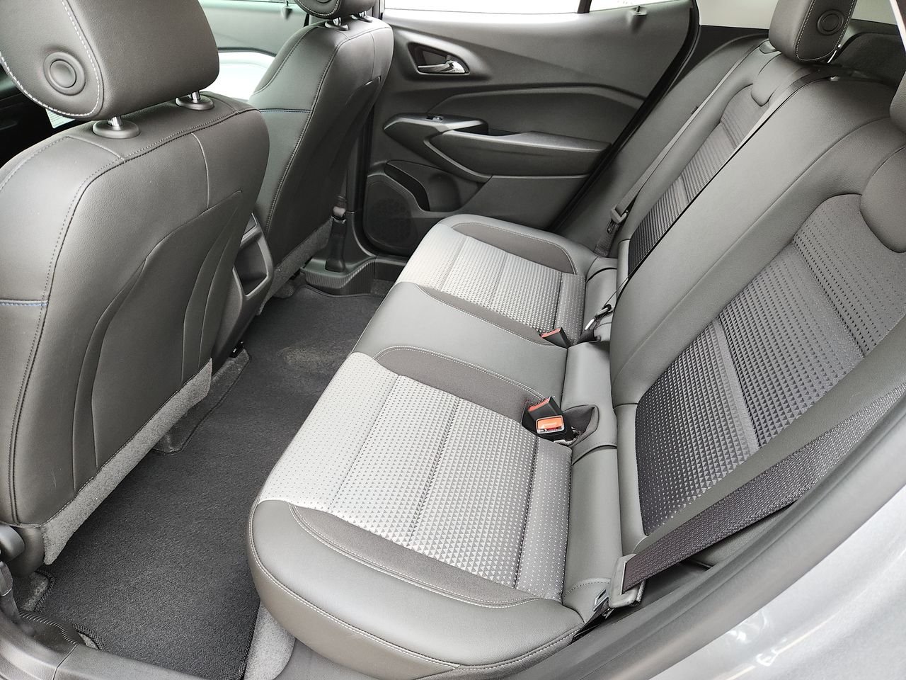 2025 Chevrolet Trax LT - Photo 53