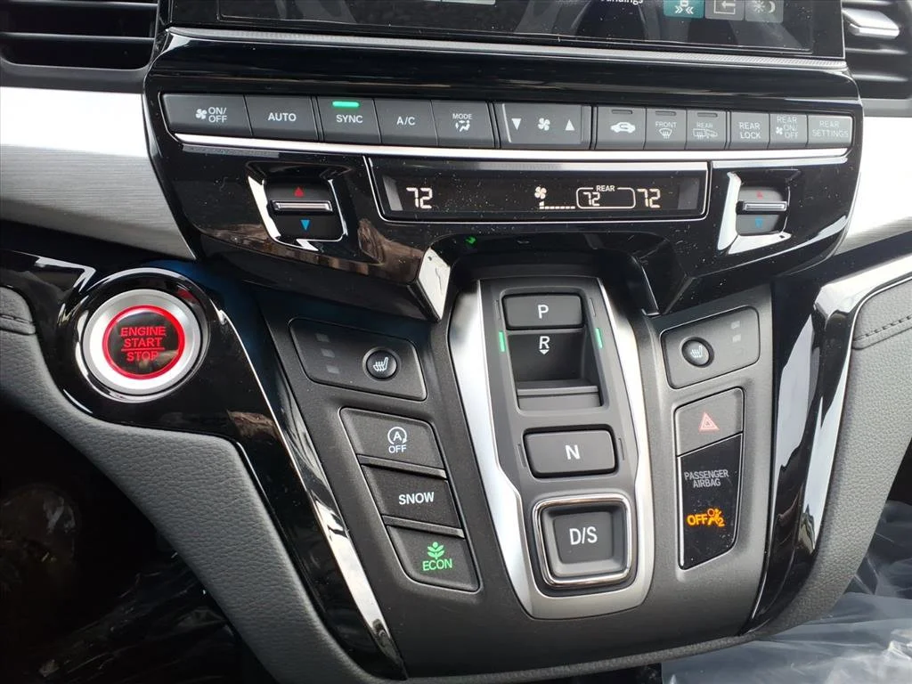 2026 Honda Odyssey Touring - Photo 12