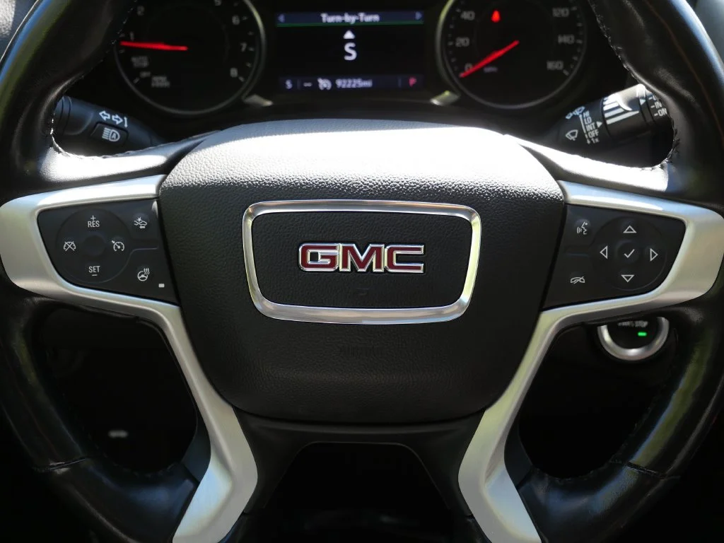Certified Used 2020 Gray GMC SLT image 19