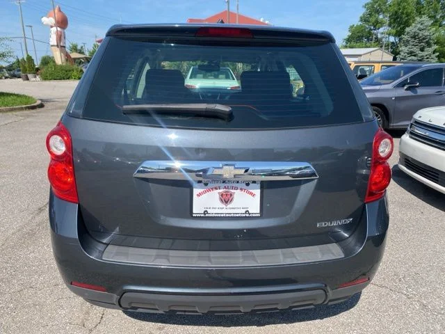 Used 2011 Gray Chevrolet LS image 5