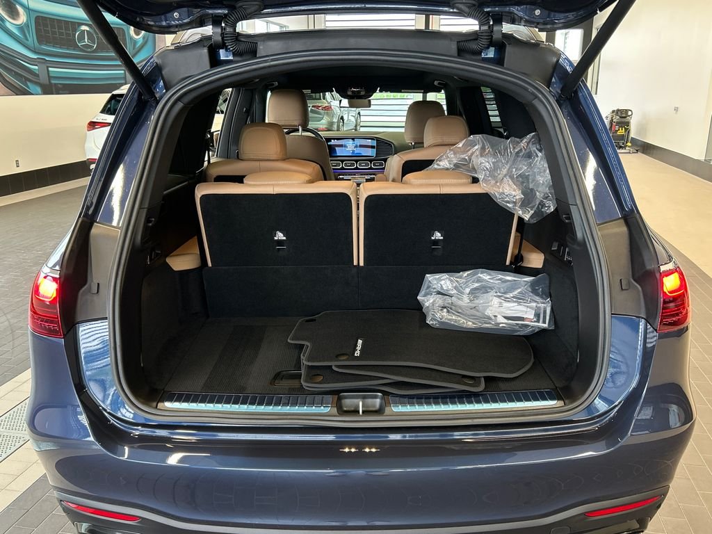 New 2026 Twilight Blue Metallic Mercedes-Benz GLS 450 image 7