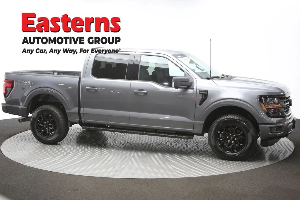 Used 2024 Gray Ford XLT image 44