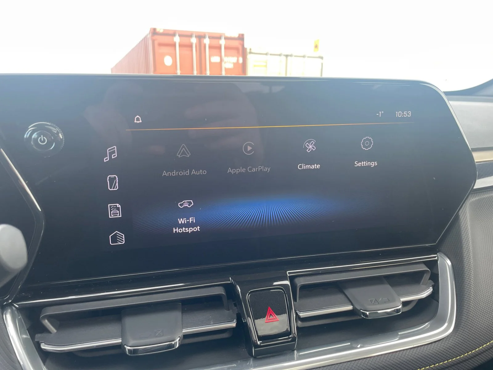 Used 2025 Black Chevrolet ACTIV AWD image 22