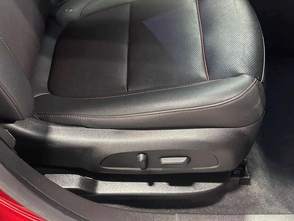 Used 2022 CHERRY RED TINTCOAT Chevrolet RS image 27