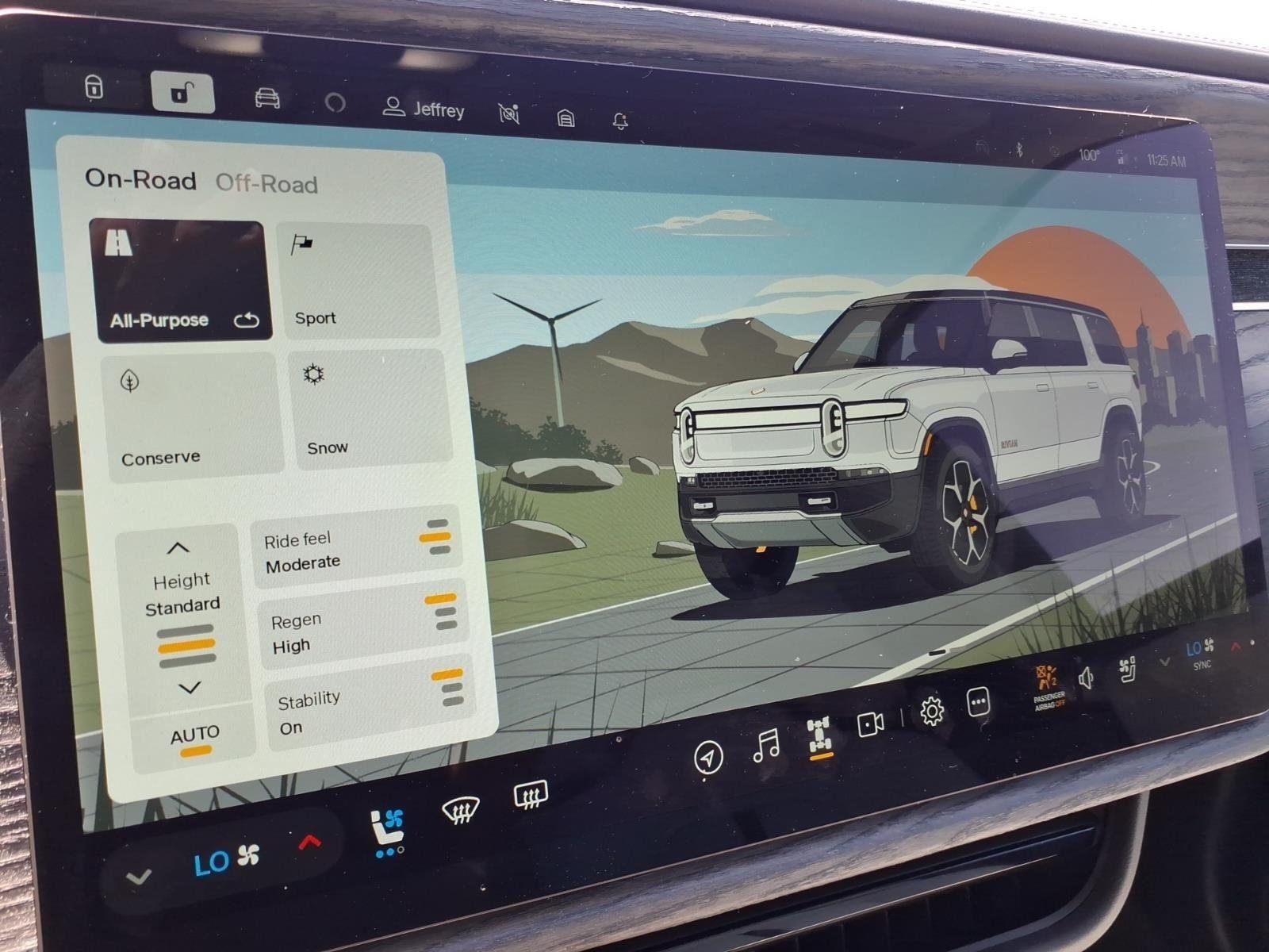 Used 2024  Rivian Adventure image 9