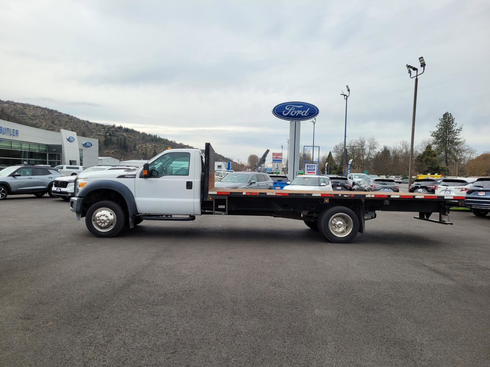 Used 2016 Oxford White Ford  image 8