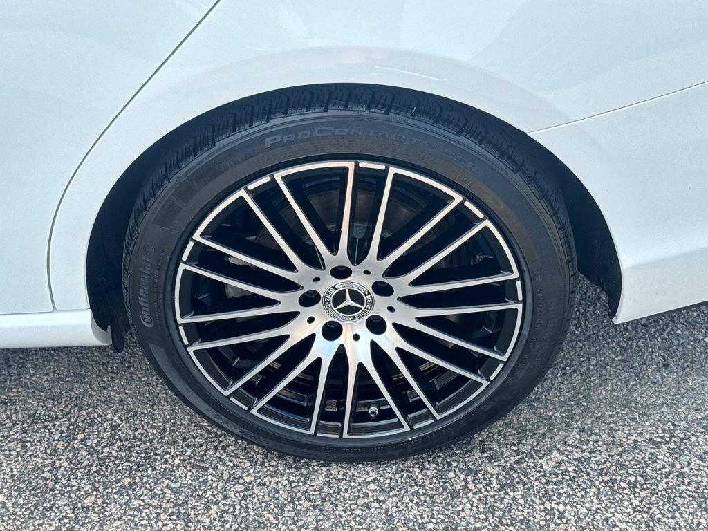 Used 2024 White Mercedes-Benz C 300 image 39