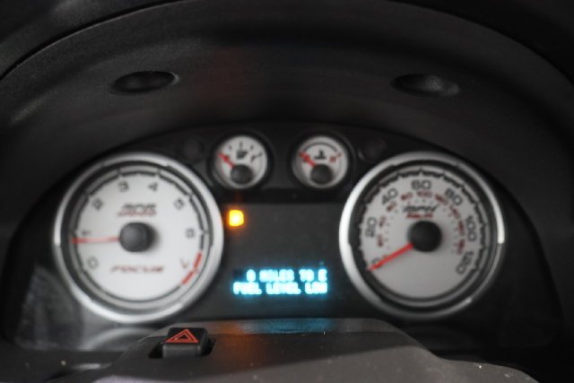 Used 2011 White Ford SE image 17