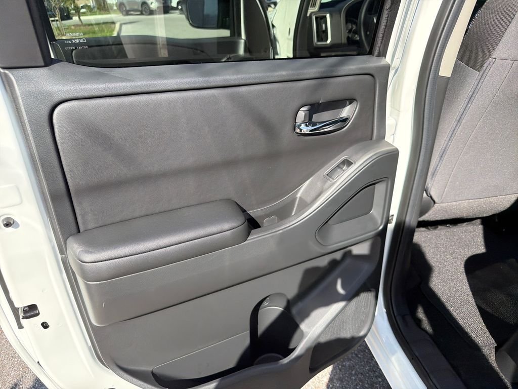 New 2026 Nissan Frontier SV 4D Crew Cab