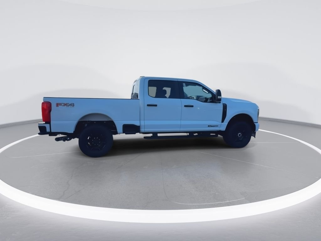 New 2026 Oxford White Ford F-350® XL image 23