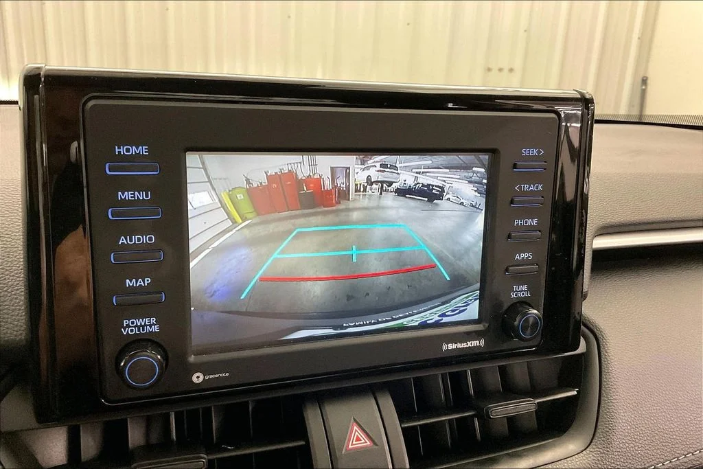 Used 2022 Silver Toyota LE image 25