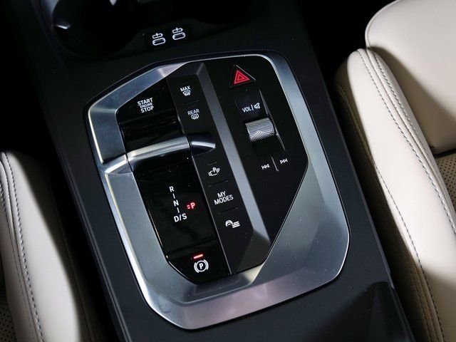 2025 BMW 2 Series M235 - Photo 13