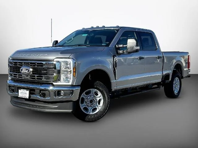 New 2027 Iconic Silver Metallic Ford F-250® XLT image 38