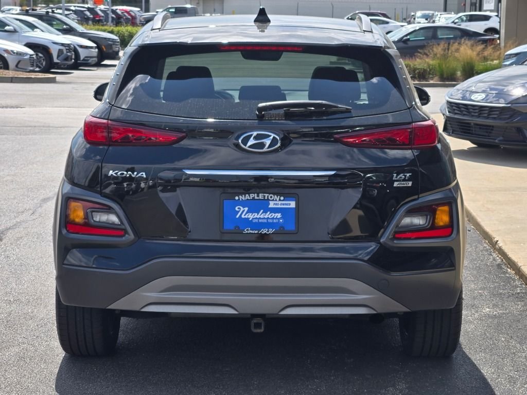 Used 2021 Ultra Black Hyundai Limited image 11