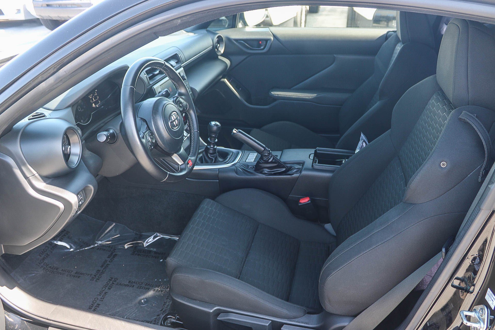 2023 Toyota GR86 Base - Photo 17