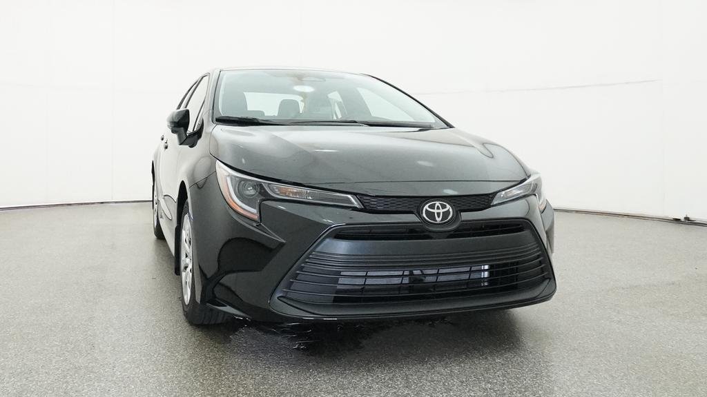 New 2026 Midnight Black Metallic Toyota LE image 7