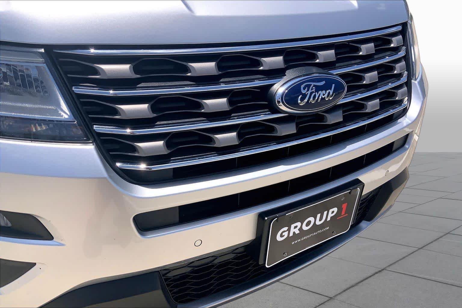 Used 2016 Ingot Silver Ford XLT image 29