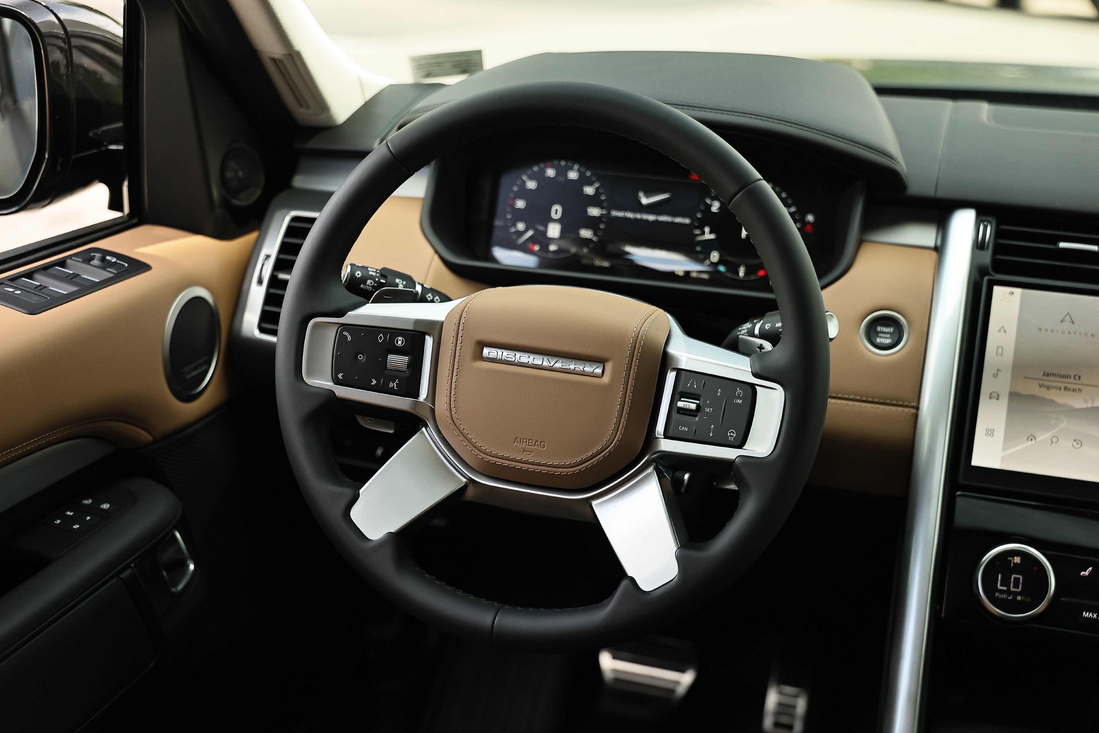 2026 Land Rover Discovery Tempest Edition - Photo 45
