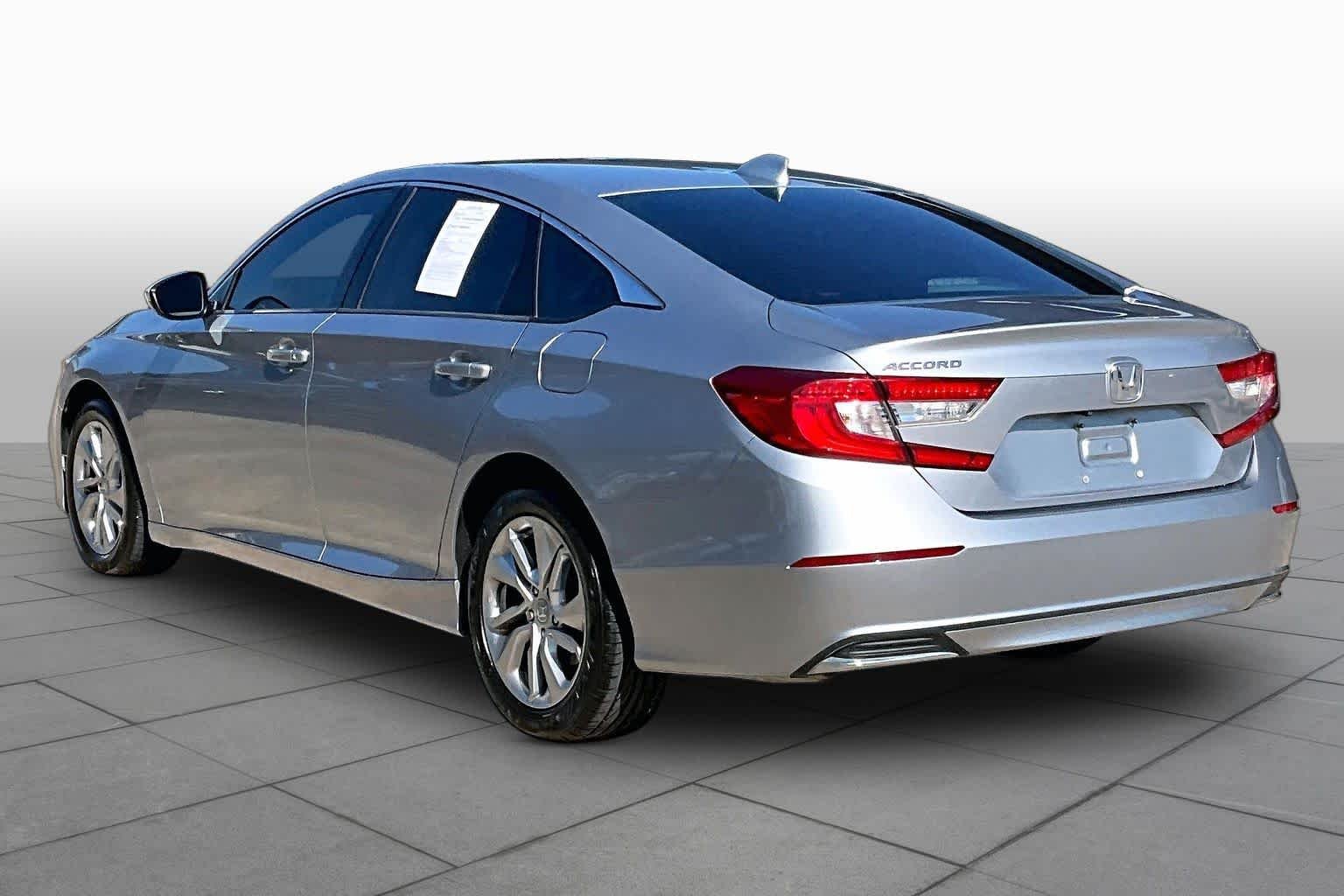 Used 2019 Lunar Silver Metallic Honda LX 1.5T image 11