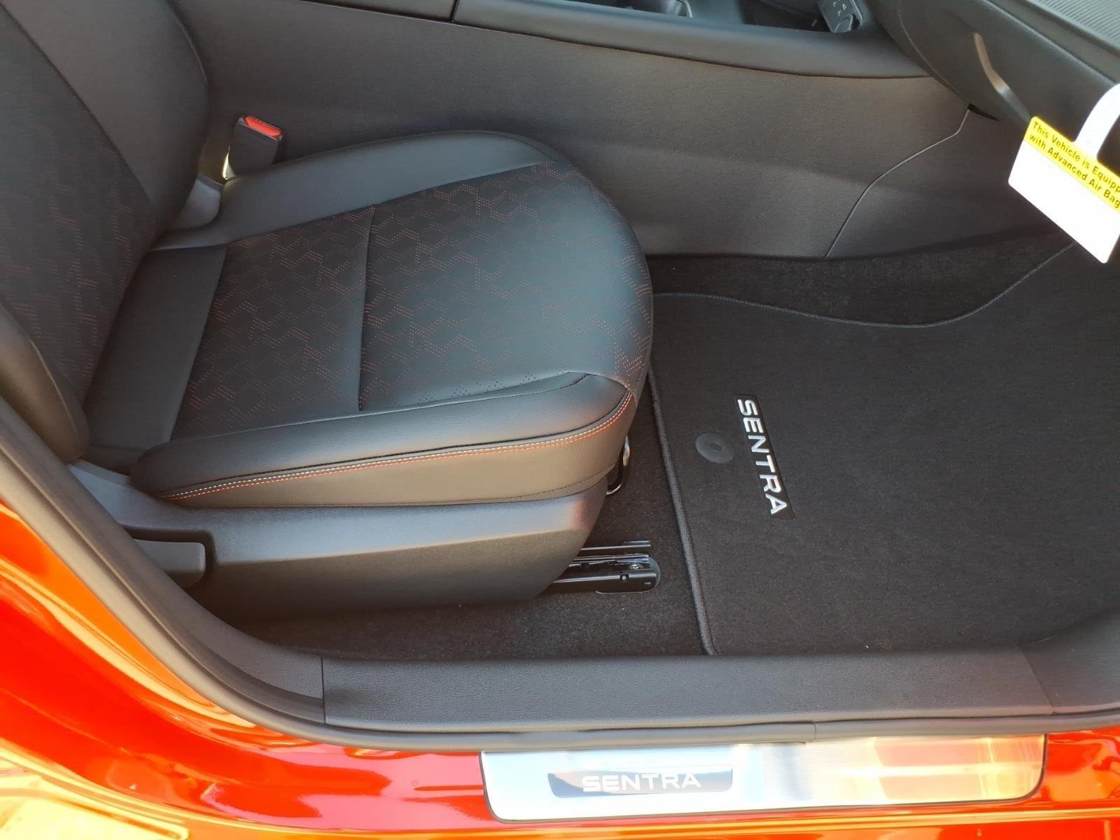 New 2026 Energetic Ember / Super Black Two-tone Nissan SR image 21