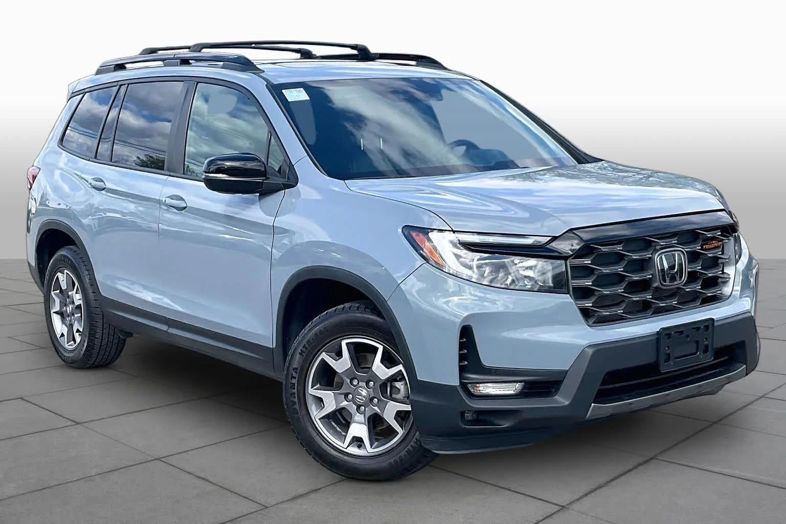 Used 2022 Sonic Gray Pearl Honda TrailSport image 4