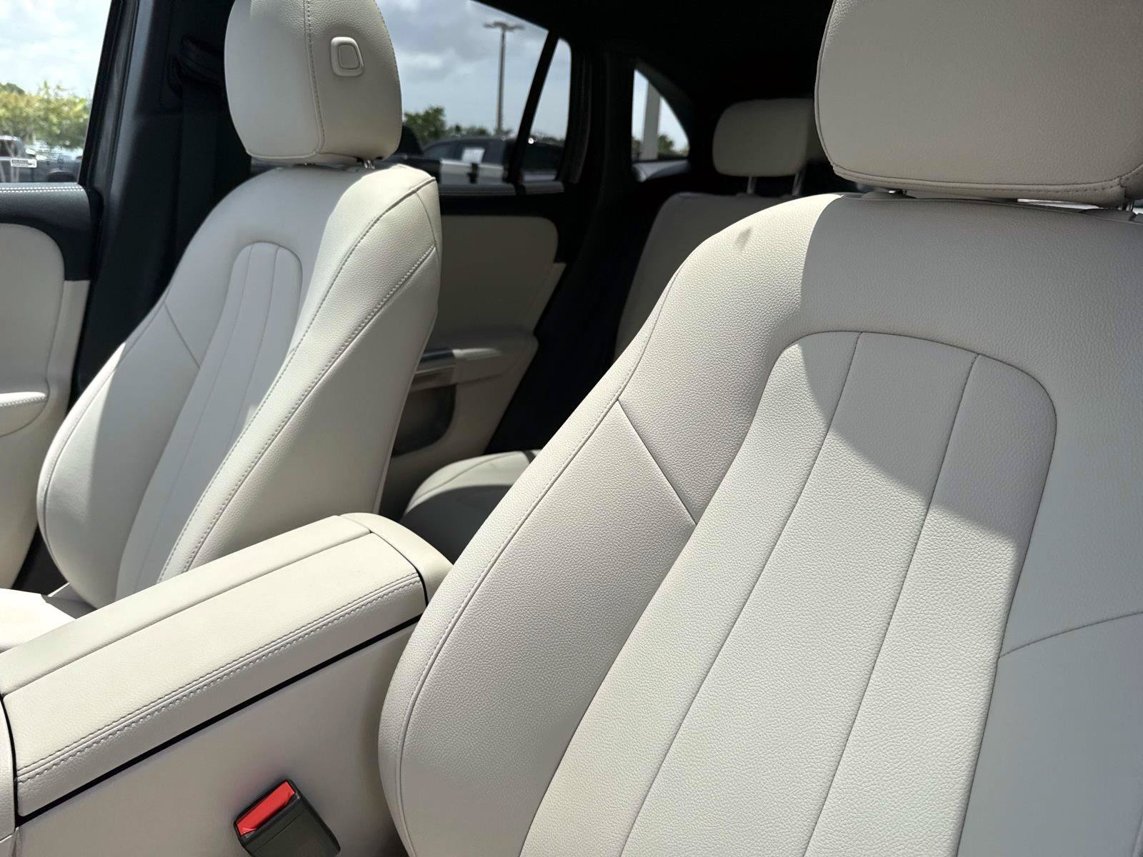 New 2026 Gray Metallic Mercedes-Benz 250 SUV image 23