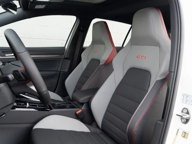 New 2026 White Volkswagen 2.0T SE image 8